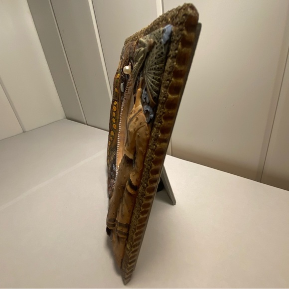 Vintage 90s Victorian outfit theme Resin Picture Frame 3D dress hat fan decor - Picture 13 of 16